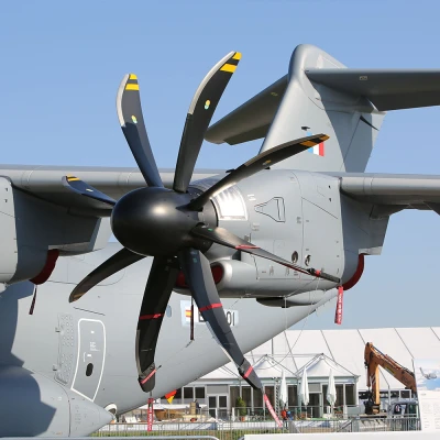 **Erstflug:** Das TP400-D6 kommt im Militärtransporter A400M zum Einsatz, der Ende 2009 im spanischen Sevilla seinen Erstflug absolviert hat.