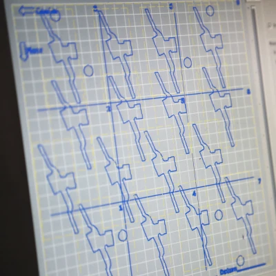 **Um viele Ecken:** Mit additiven Ver&shy;fahren können komplexe Bauteil&shy;konturen gefertigt werden, die mit her&shy;kömmlichen Ver&shy;fahren wie Fräsen nur sehr zeit- und material&shy;aufwändig möglich sind.