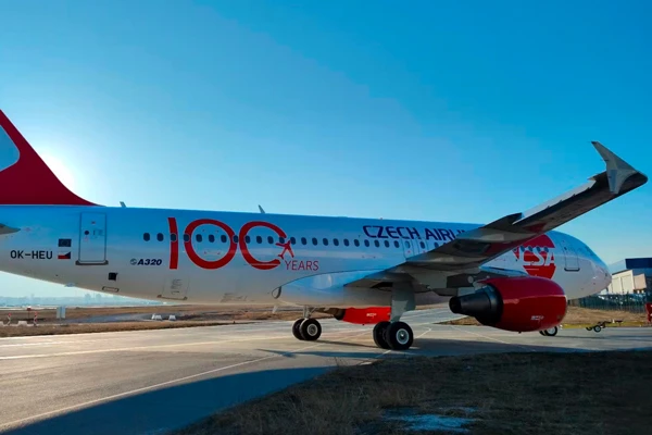 czechairlines100_csa_600x400