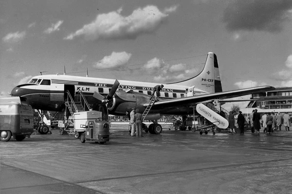 klm-cv-340_flughafenhamburg_600x400