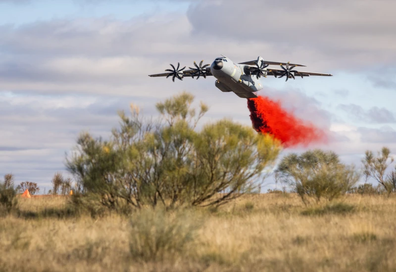 Firefighting aircraft and helicopters: The flying fire brigade
