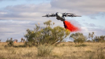 Löschflugzeuge und Helikopter: Die fliegende Feuerwehr
