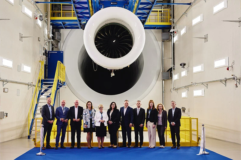 eme_second-test-cell_opening