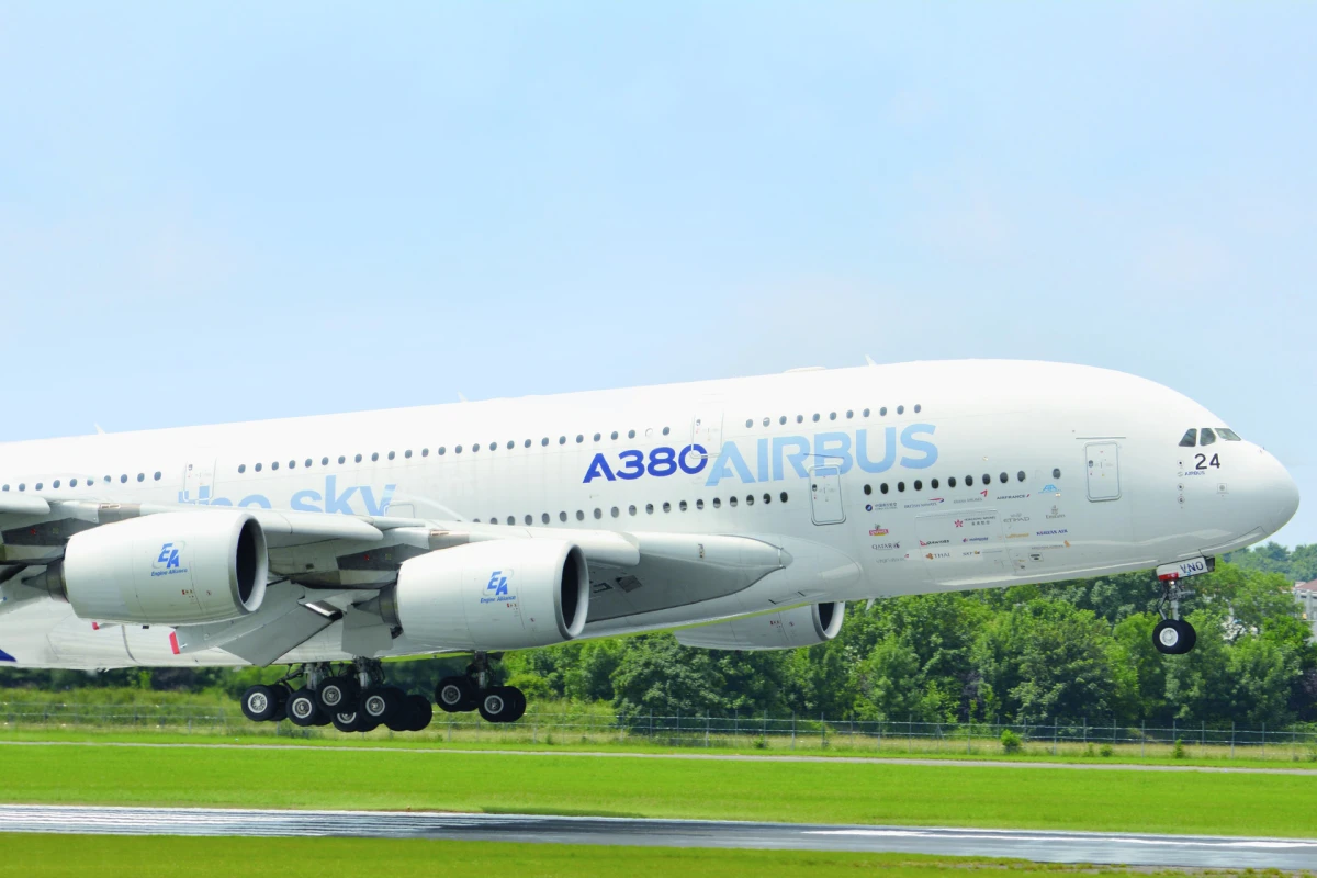 00a380_f_0041