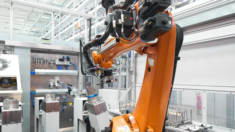 Automatisierte Schaufelfertigung auf dem Weg zur Smart Factory