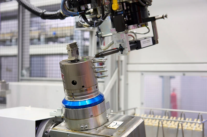 4. Einspannung des Bauteils: