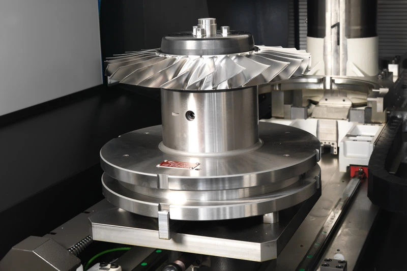 High-pressure compressor blisk: