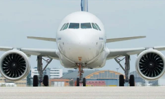 Commercial aircraft engines