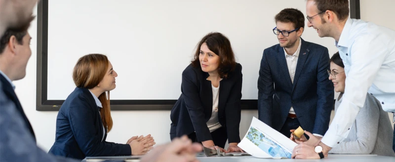 MTU manager Dr. Mihaela Sorina Seitz mentors female STEM students.