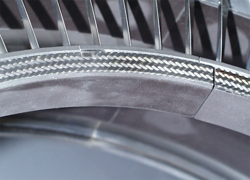 Fiber-reinforced polymers (composite materials):