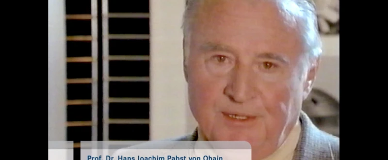 Prof. Hans-Joachim Pabst von Ohain explains the jet engine